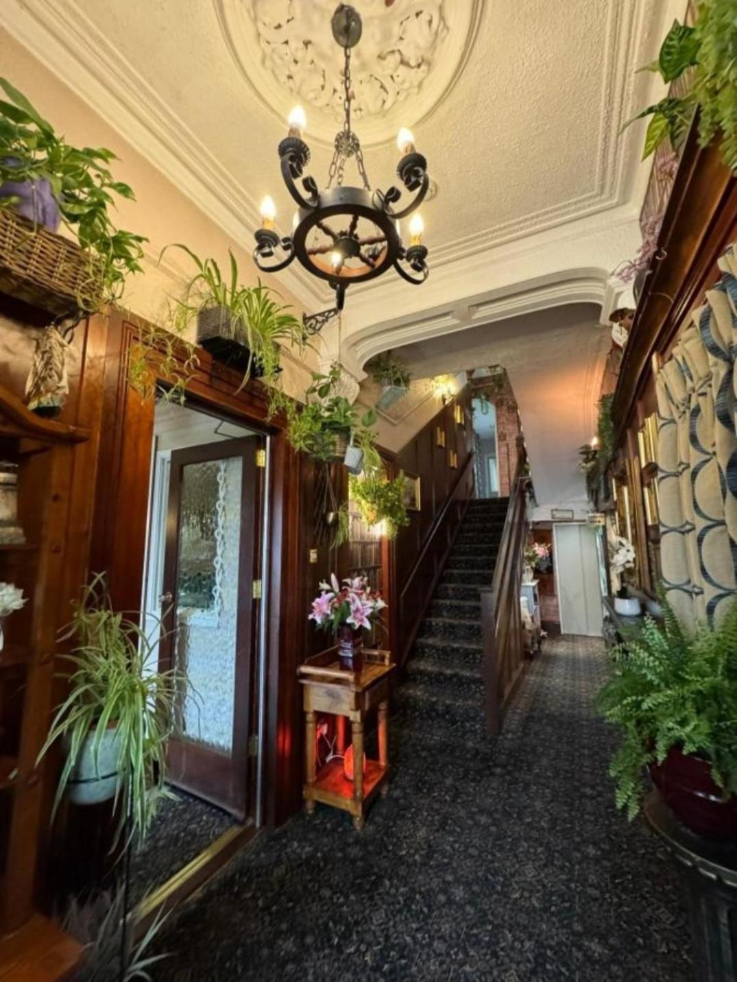 Avarest House Bb Adults Only Portrush Exterior photo
