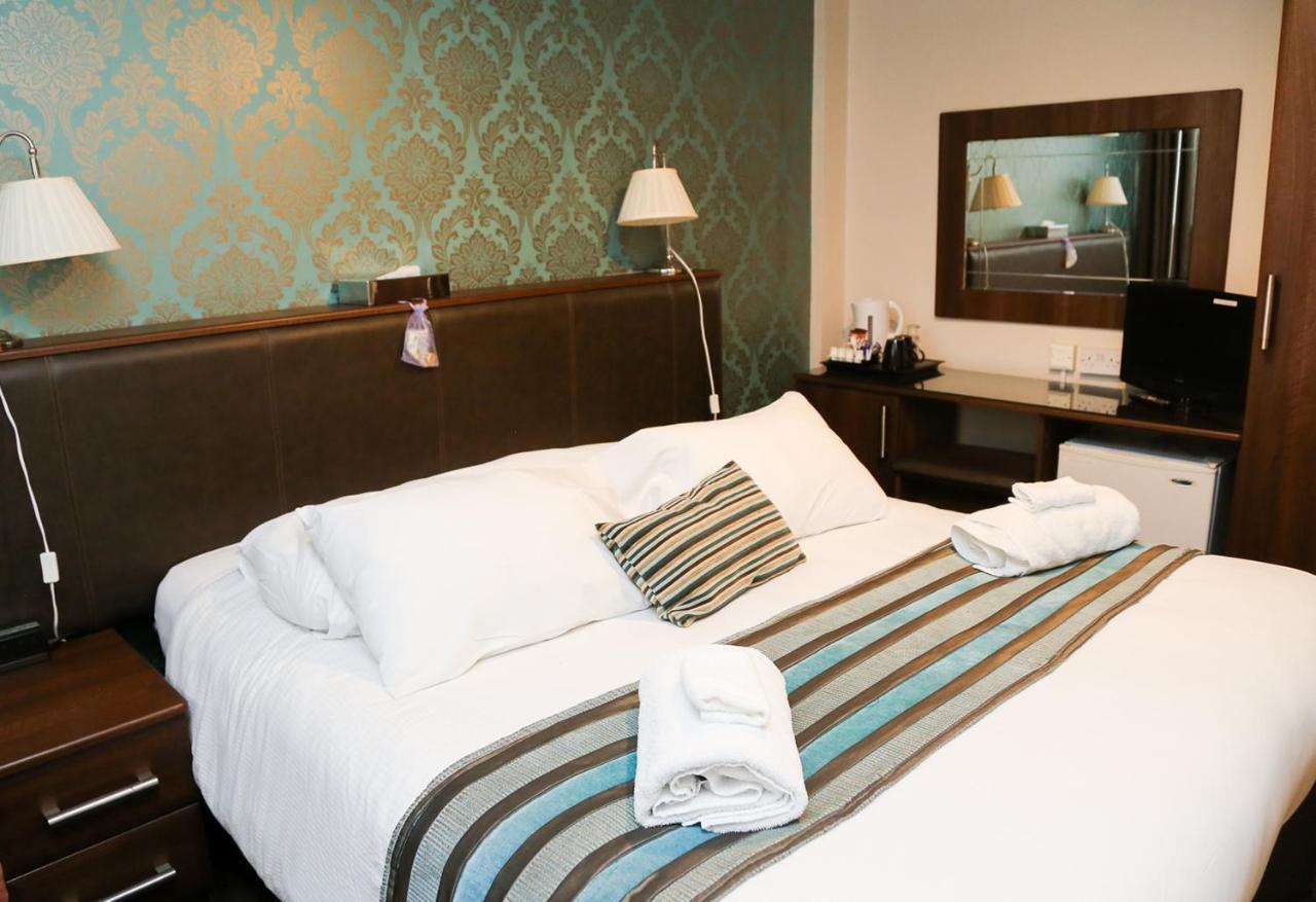 Avarest House Bb Adults Only Portrush Exterior photo